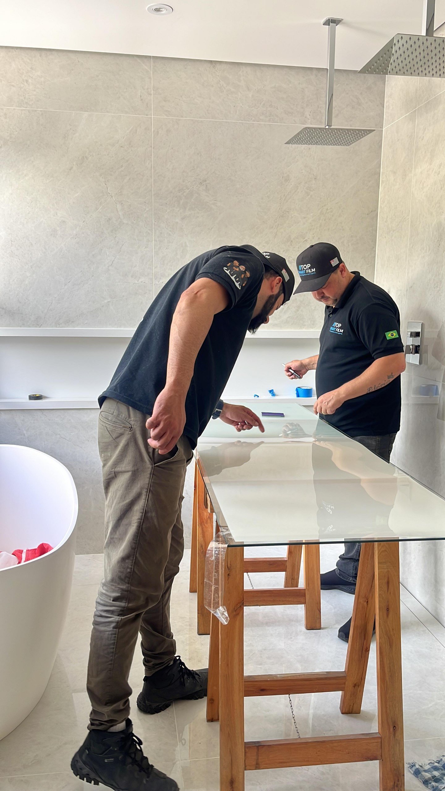 photo_4952159419449936719_w (1)